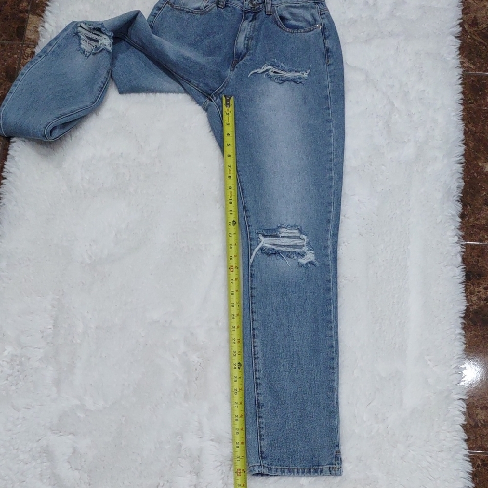 MISSGUIDED Classic Blue Distressed Women's Jeans - Picture 13 of 17